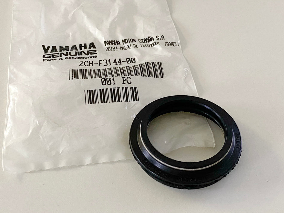 YAMAHA DT125X Genuine Dust Seal Fork - NEW