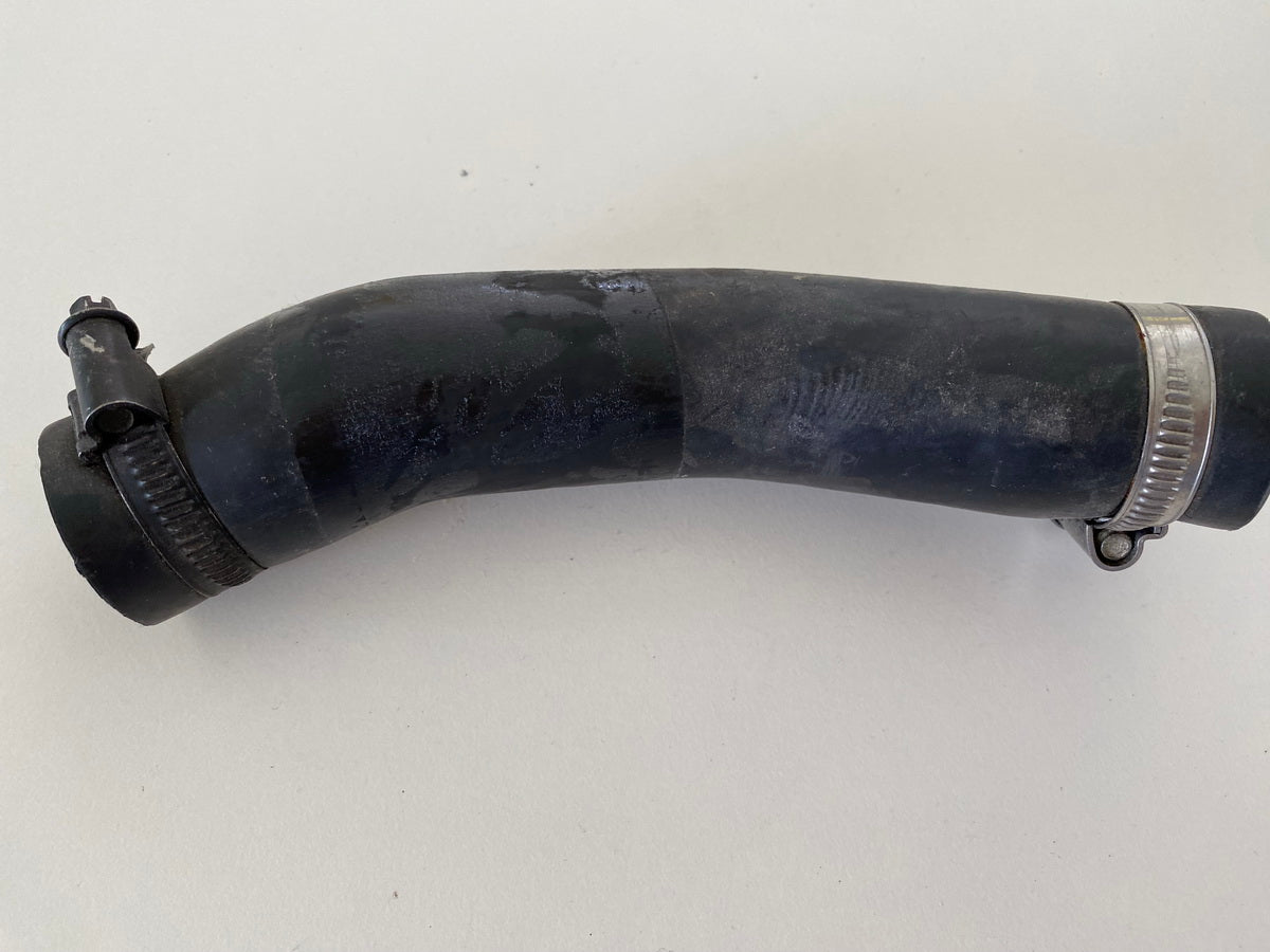 TRIUMPH DAYTONA 955 i T 595 Radiator Hose Radiator Water Pump --> Cylinder