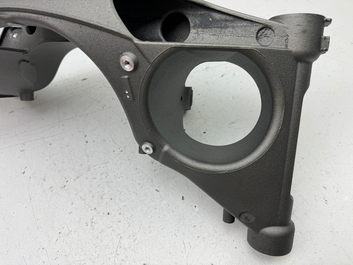 TRIUMPH SPEED TRIPLE 1050 R ABS NN01 Schwinge Hinterradschwinge Swingarm
