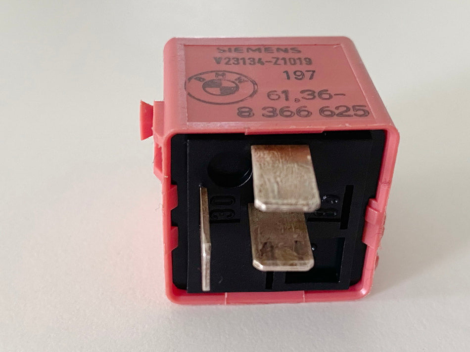 BMW R 1100 GS 259 R 850 RT Relais Siemens - rose Verbindungsstecker