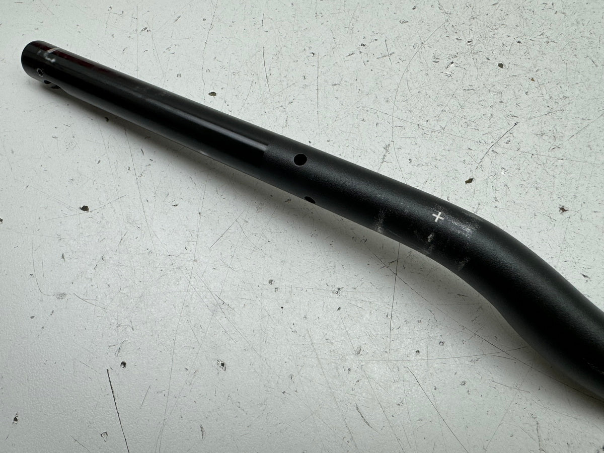 TRIUMPH SPEED TRIPLE 1050 R ABS NN01 Lenker original Lenkrohr Lenkstange