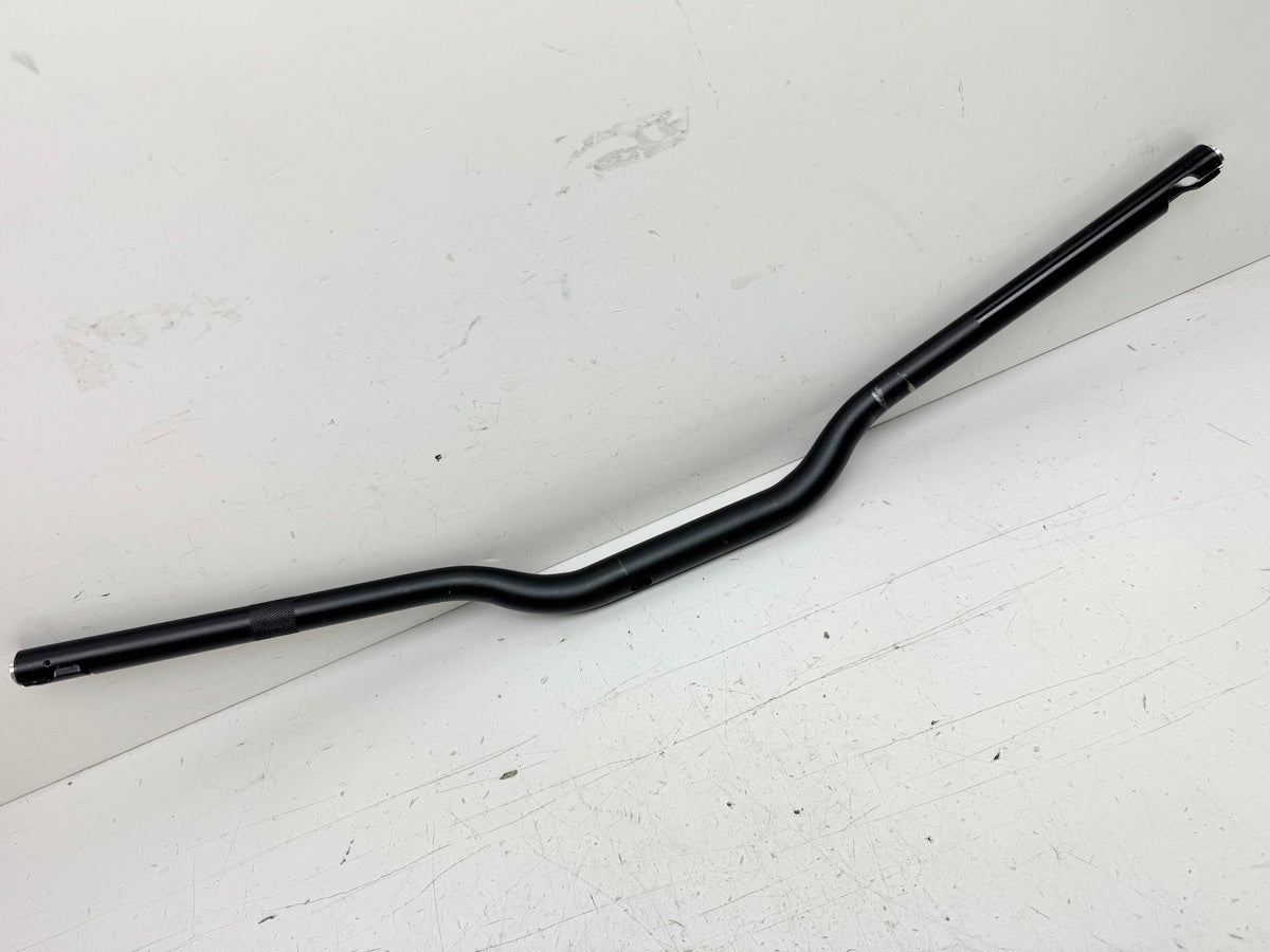 TRIUMPH SPEED TRIPLE 1050 R ABS NN01 Lenker original Lenkrohr Lenkstange