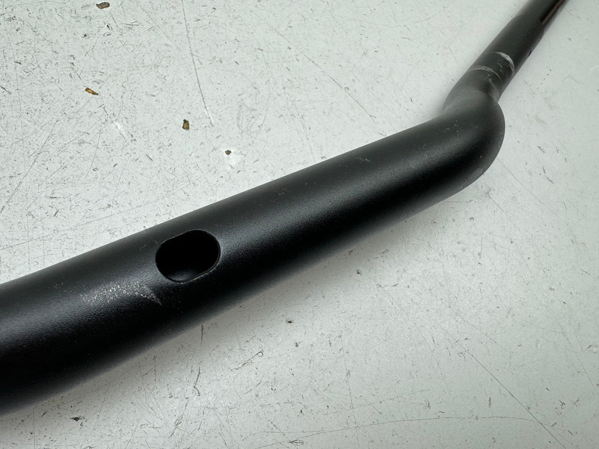 TRIUMPH SPEED TRIPLE 1050 R ABS NN01 Lenker original Lenkrohr Lenkstange