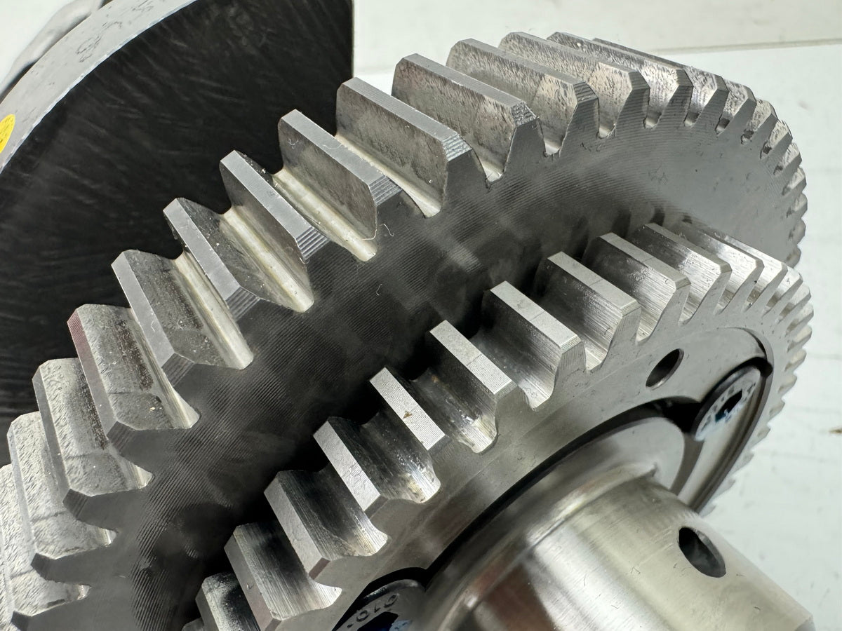TRIUMPH SPEED TRIPLE 1050 R ABS NN01 Kurbelwelle Crankshaft für Motor 20500 km