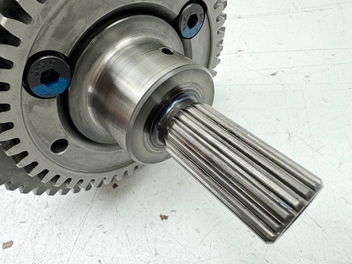TRIUMPH SPEED TRIPLE 1050 R ABS NN01 Kurbelwelle Crankshaft für Motor 20500 km