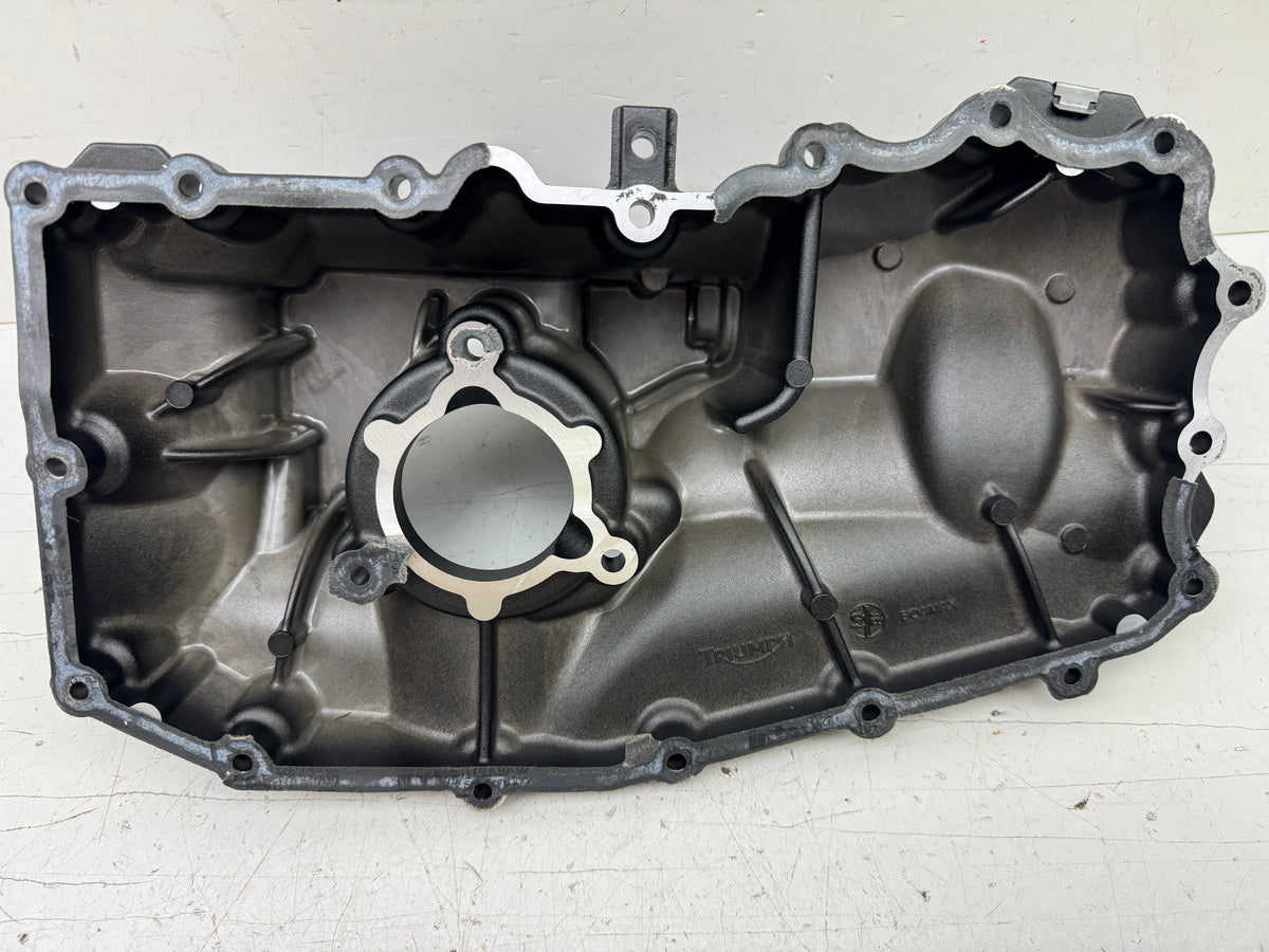 TRIUMPH SPEED TRIPLE 1050 R ABS NN01 Ölwanne Cover Motor Motordeckel Oil Pan