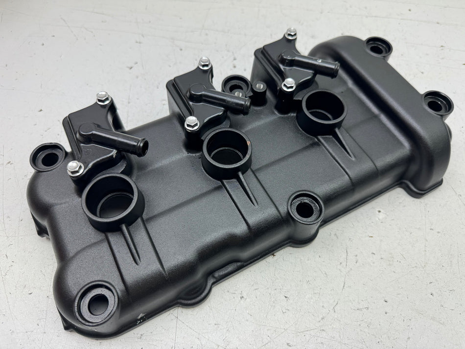 TRIUMPH SPEED TRIPLE 1050 R ABS NN01 Valve Cover Engine Engine Cover