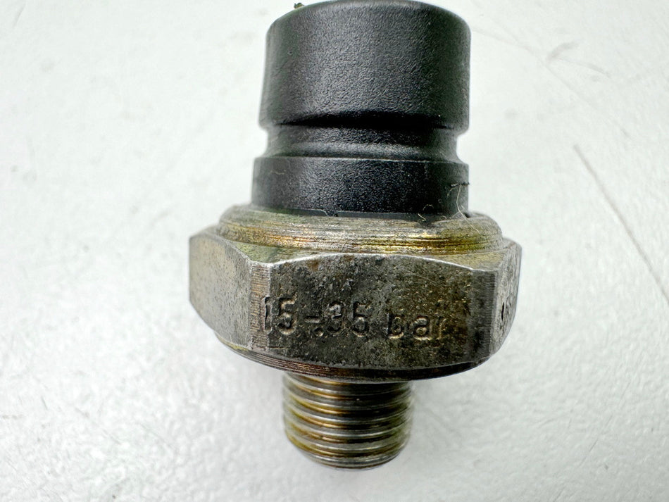 BMW C1 125 200 ABS Interruptor de presión de aceite original (para motor)