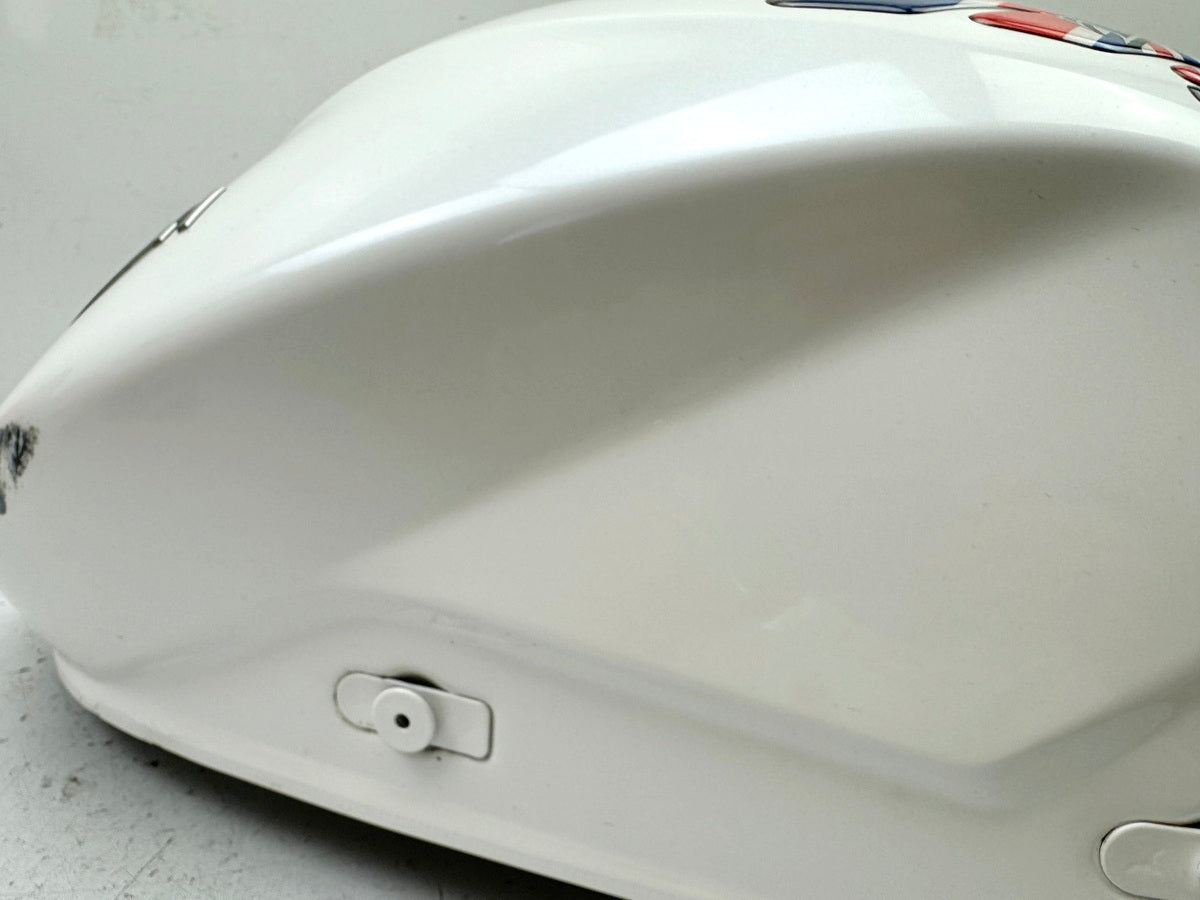TRIUMPH SPEED TRIPLE 1050 R ABS NN01 Tank Fuel Tank Petrol Tank