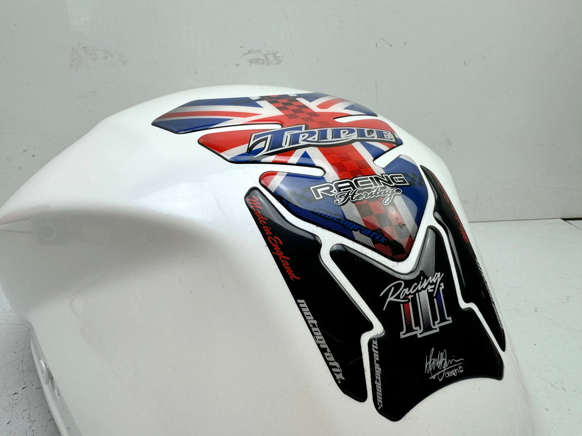 TRIUMPH SPEED TRIPLE 1050 R ABS NN01 Tank Fuel Tank Petrol Tank