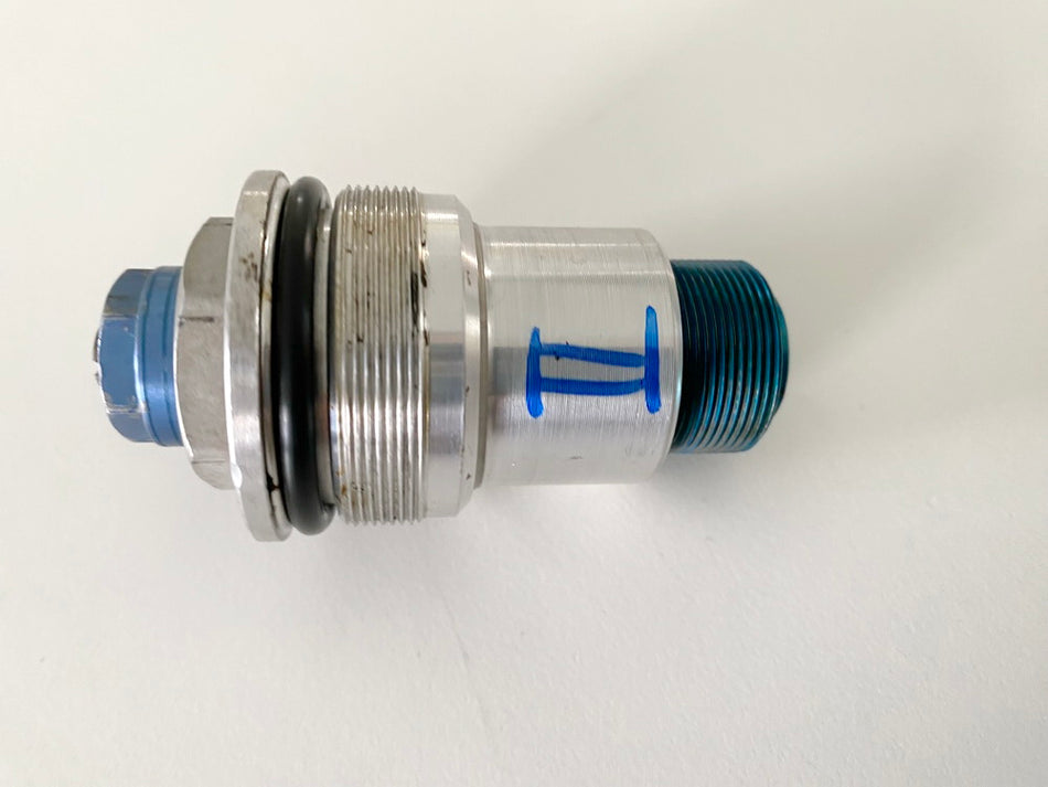 YAMAHA YZF 600 4TV THUNDERCAT Gabel Verschluß Schraube II Stopfen für Standrohr