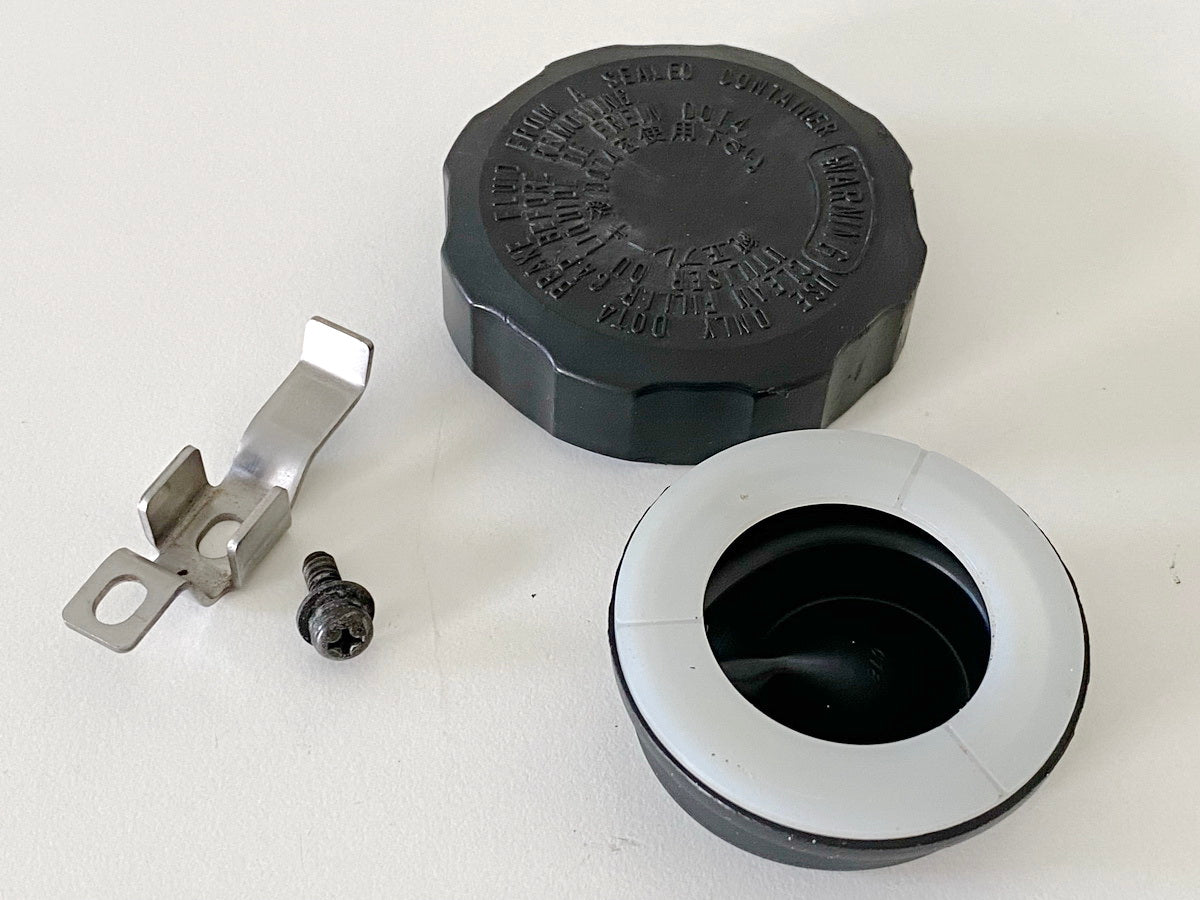 YAMAHA YZF 600 4TV THUNDERCAT Deckel Bremsflüssigkeitsbehälter vorn Membrane
