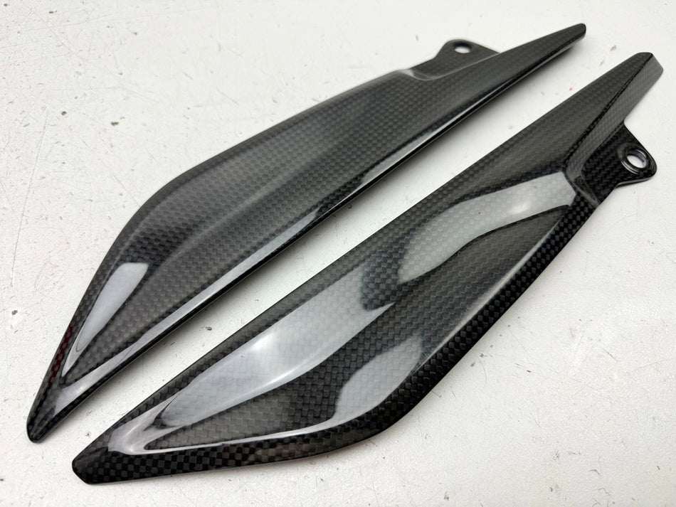 TRIUMPH SPEED TRIPLE 1050 R ABS NN01 Verkleidung Tank li re Carbon Abdeckung
