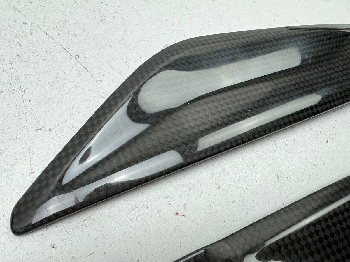 TRIUMPH SPEED TRIPLE 1050 R ABS NN01 Fairing Tank left right Carbon Cover