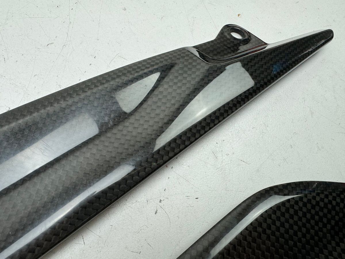 TRIUMPH SPEED TRIPLE 1050 R ABS NN01 Fairing Tank left right Carbon Cover