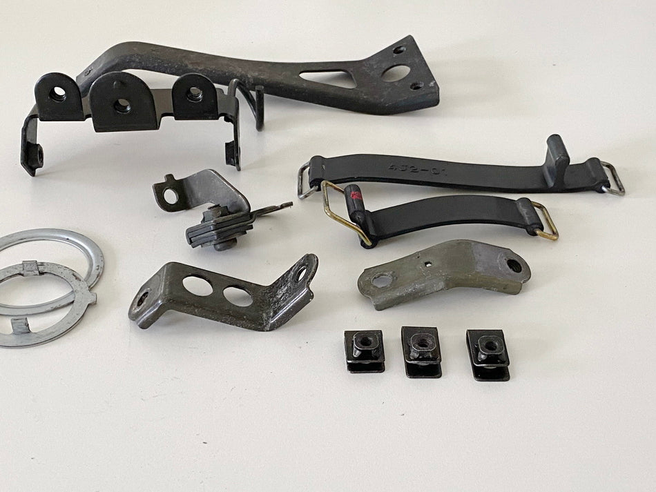 YAMAHA YZF 600 4TV THUNDERCAT Halterungen Halter Rahmen Fahrwerk Verkleidung