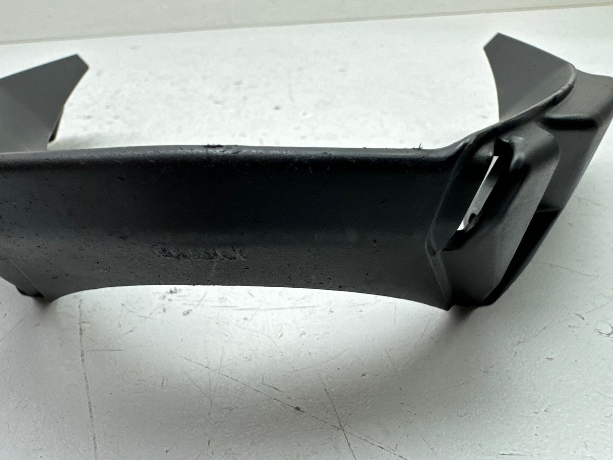 TRIUMPH SPEED TRIPLE 1050 R ABS NN01 Verkleidung Bug mitte Abdeckung Bugspoiler