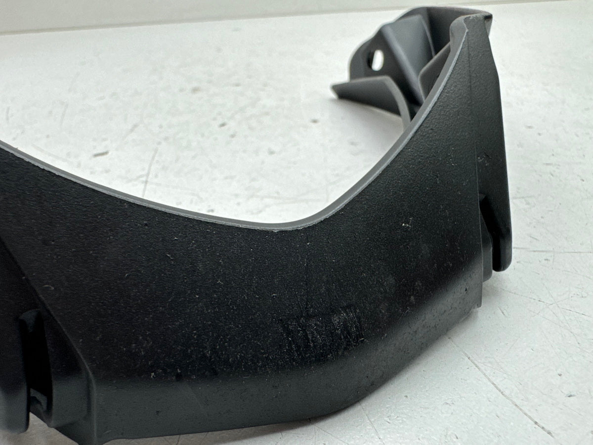 TRIUMPH SPEED TRIPLE 1050 R ABS NN01 Verkleidung Bug mitte Abdeckung Bugspoiler