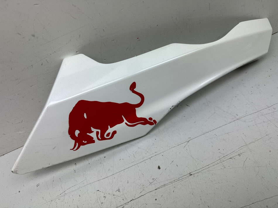 TRIUMPH SPEED TRIPLE 1050 R ABS NN01 Fairing Belly Pan left Cover Belly Spoiler