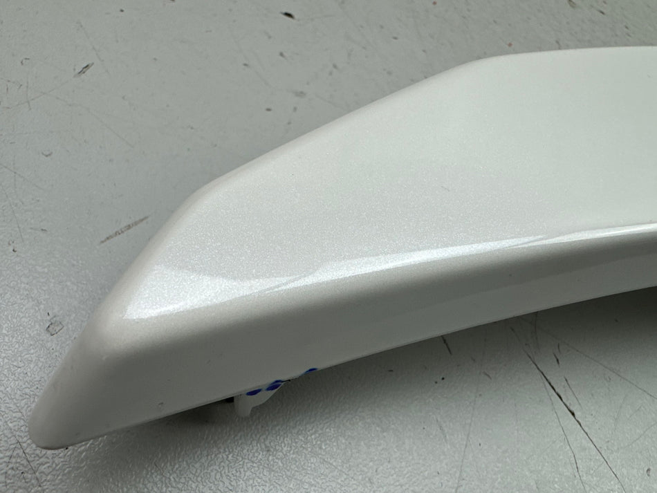 TRIUMPH SPEED TRIPLE 1050 R ABS NN01 Fairing Lower Right Cover Belly Pan