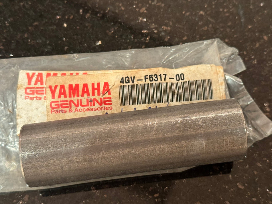 YAMAHA TT600 original Abstandhalter Lager Buchse Felge Hinterrad - NEU