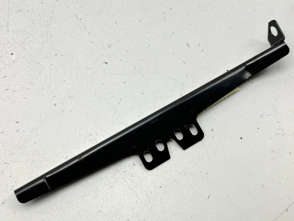 BMW C1 125 200 ABS Halterung Verriegelung Sitz Haltestrebe Träger Halteblech