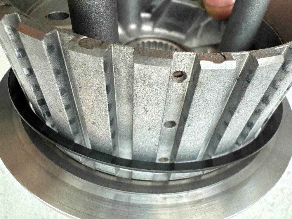TRIUMPH SPEED TRIPLE 1050 R ABS NN01 Kupplungskorb innen Nabe Kupplung für Motor