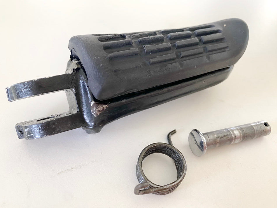 HONDA NTV 650 RC33 REVERE Footpeg Rider Right Front