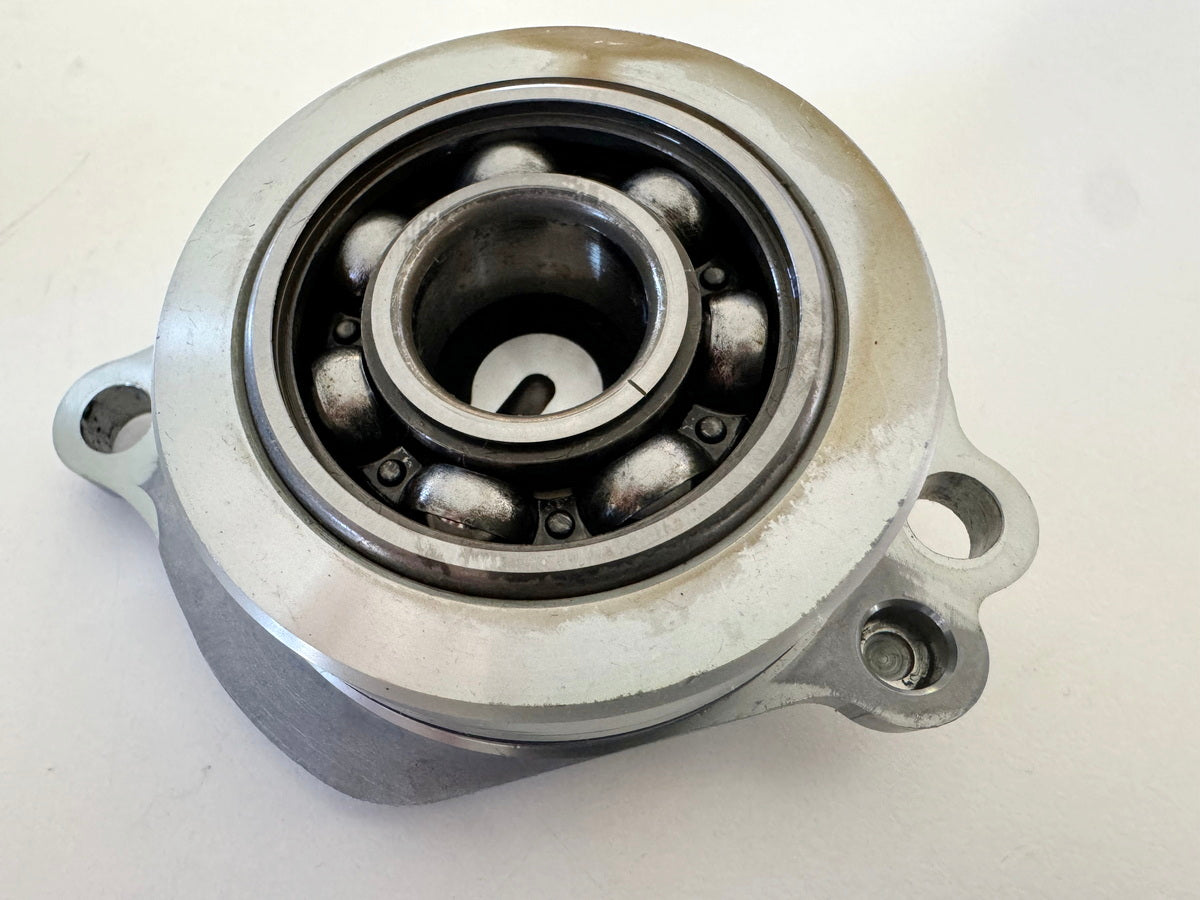 KAWASAKI ZX-10R ZXT00D Motordeckel Lagergehäuse für Getriebewelle Gehäuse 06-07