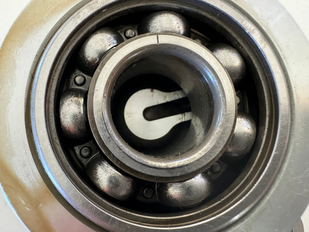 KAWASAKI ZX-10R ZXT00D Motordeckel Lagergehäuse für Getriebewelle Gehäuse 06-07