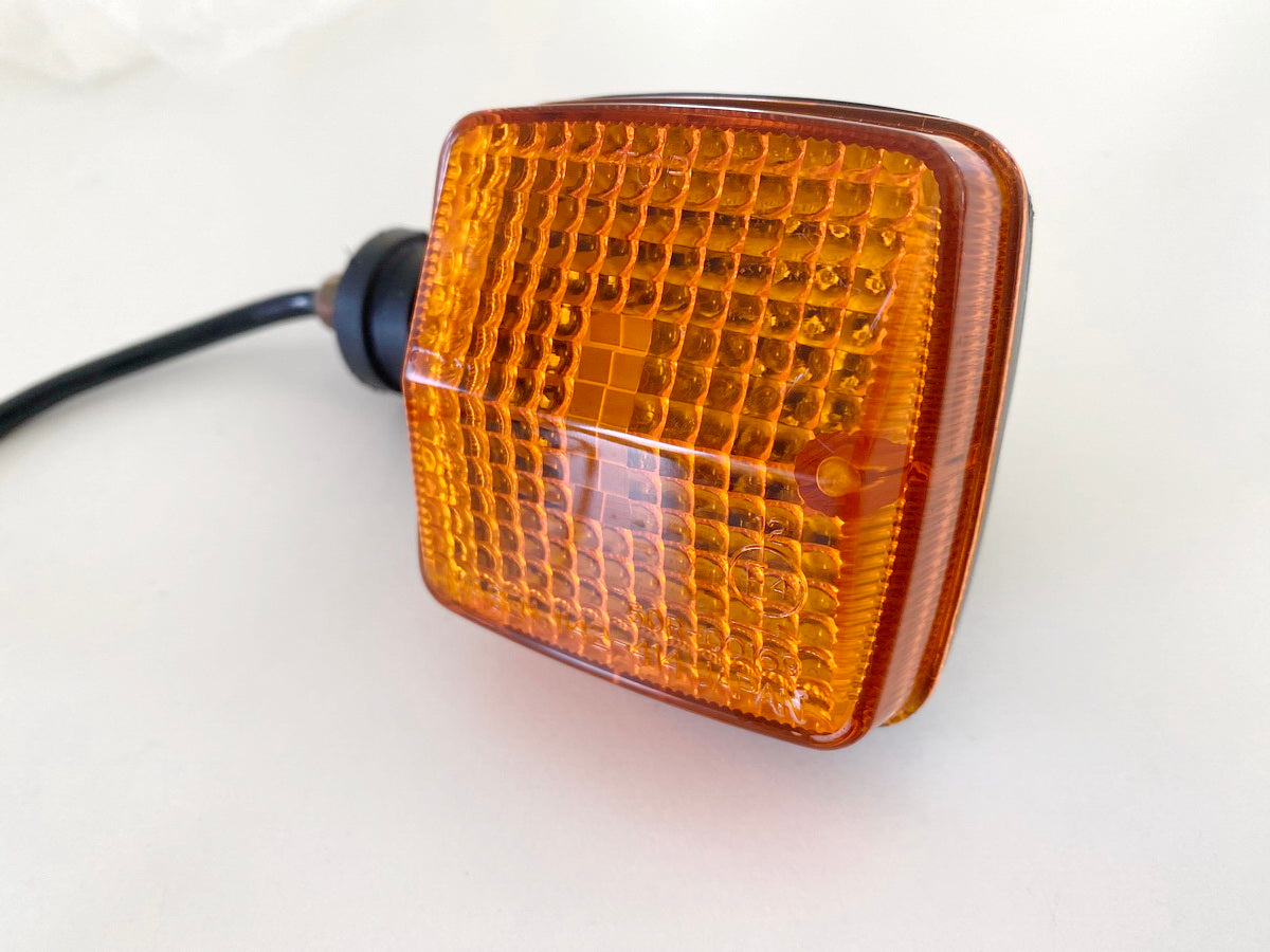 YAMAHA DT125 TW125 original Blinker hinten rechts Turn Signal