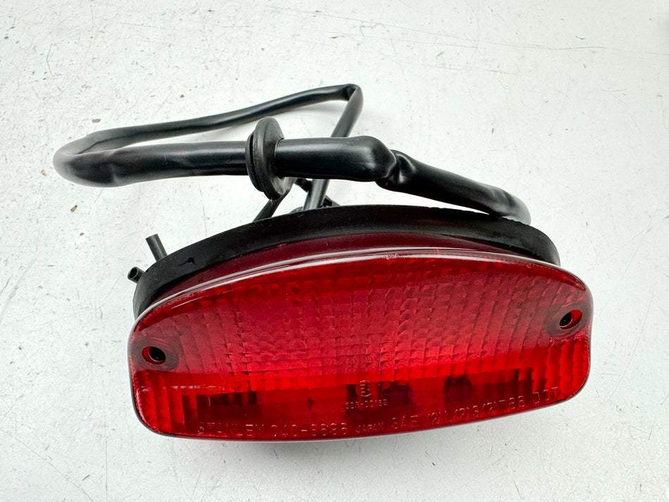 HONDA VT 1100 SC18 Shadow Rücklicht Rückleuchte original Lampe Kabel