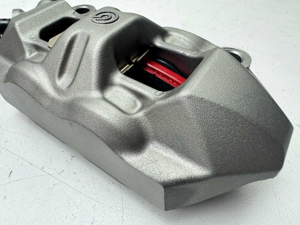 TRIUMPH SPEED TRIPLE 1050 R ABS NN01 Brake caliper front Brembo M4 left right