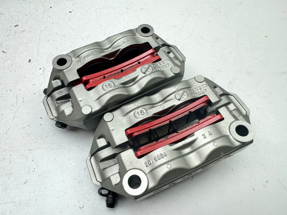 TRIUMPH SPEED TRIPLE 1050 R ABS NN01 Brake caliper front Brembo M4 left right