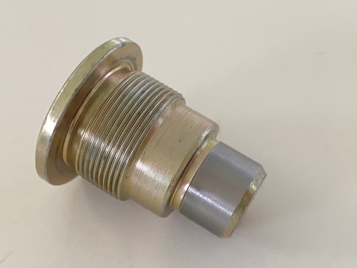 HONDA NTV 650 RC33 REVERE Bolt Swing Arm Screw Pin Spacer Frame