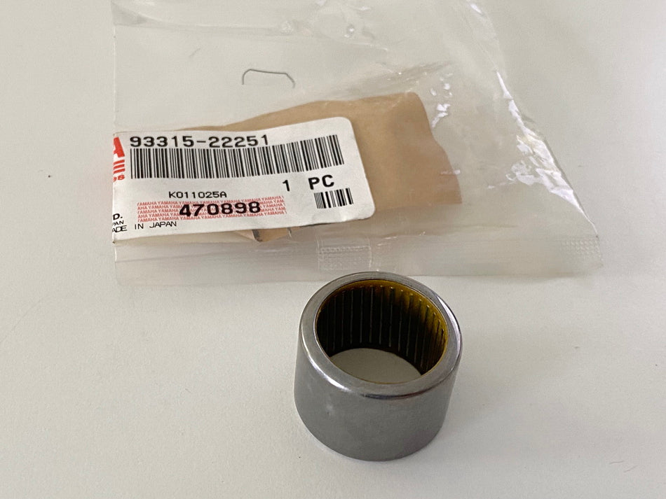 YAMAHA DT TT WR XT original Cylindrical Swingarm Bearing - NEW