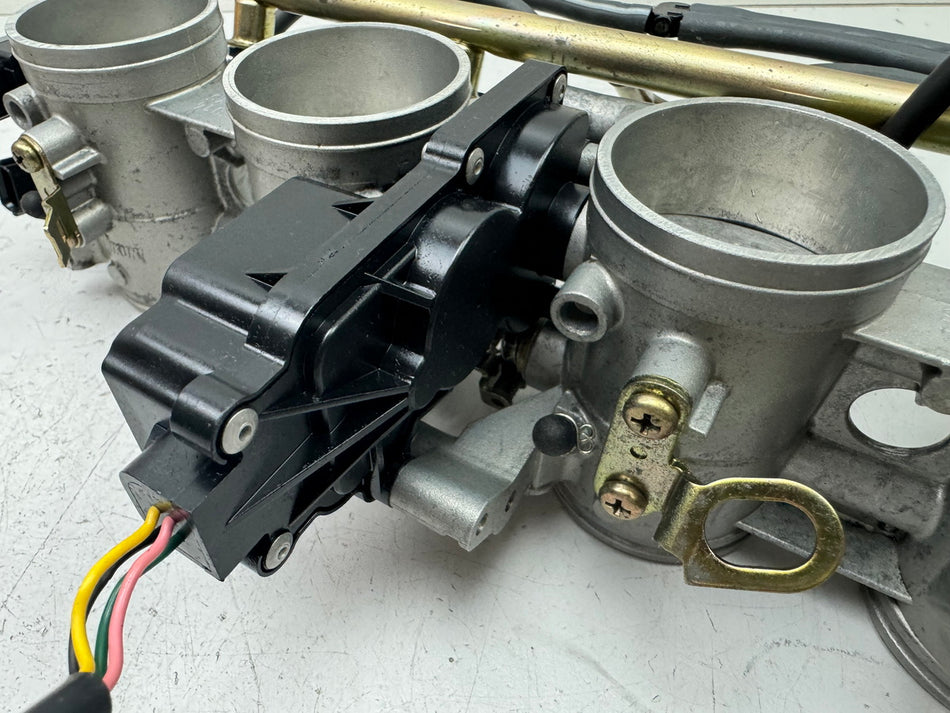KAWASAKI ZX-10R ZXT00D Einspritzanlage Drosselkörper Drosselklappe Poti 06-07