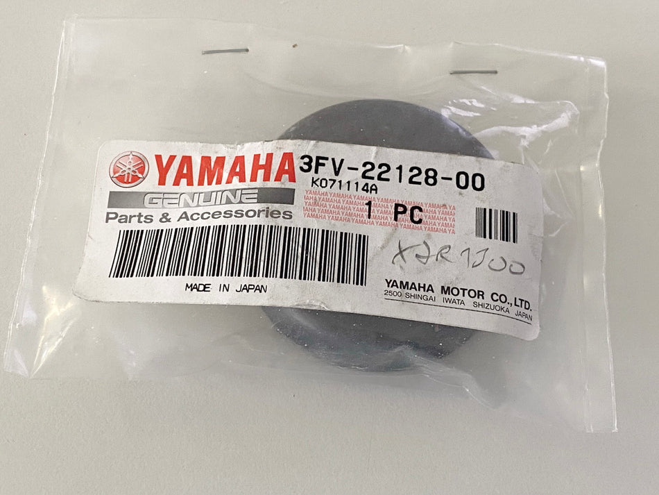 YAMAHA TDM TZ XJR YZF original Dust Cover 1 Swing Arm Spindle Cover Swingarm - NEW