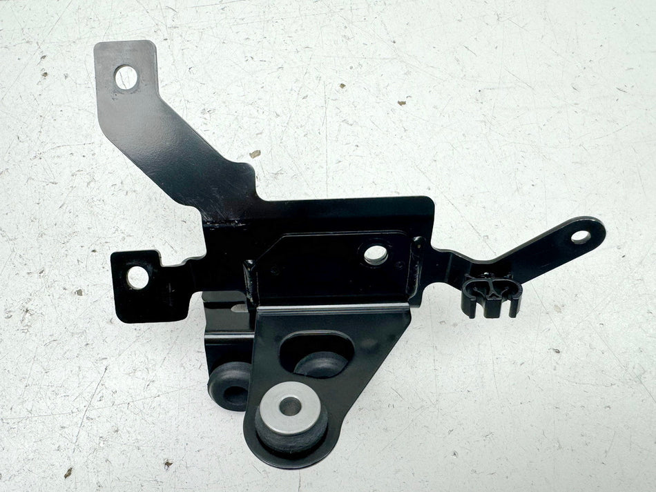 TRIUMPH SPEED TRIPLE 1050 R ABS NN01 Bracket ABS Pump Carrier Mounting Plate