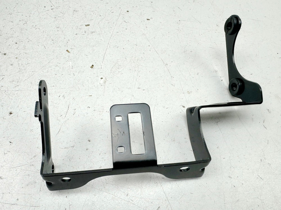 TRIUMPH SPEED TRIPLE 1050 R ABS NN01 Activated Carbon Filter Canister Bracket Holder