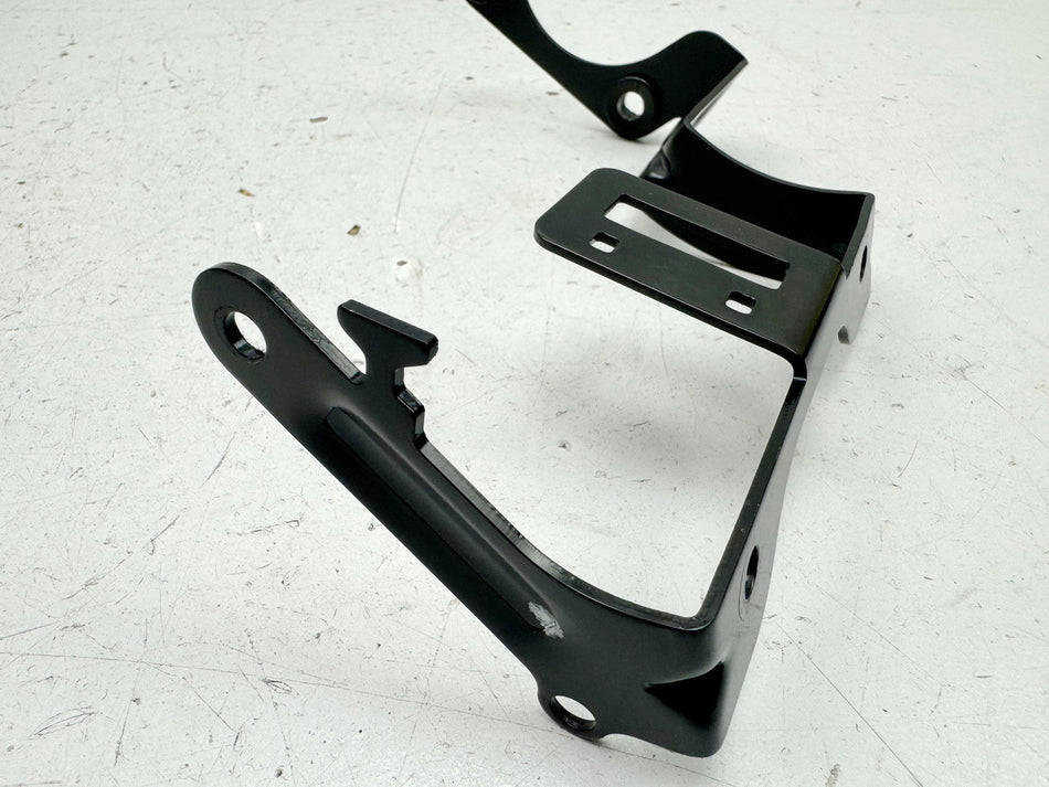 TRIUMPH SPEED TRIPLE 1050 R ABS NN01 Activated Carbon Filter Canister Bracket Holder