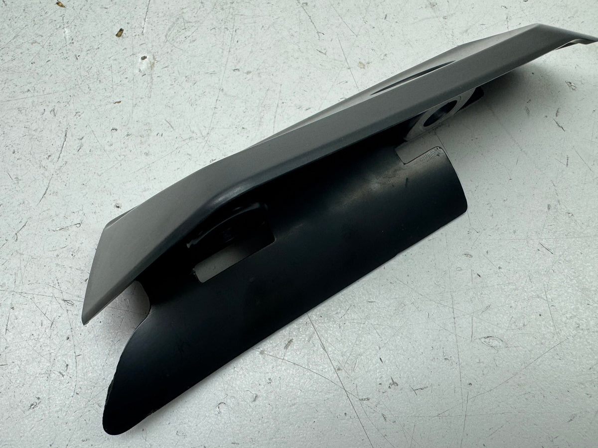 TRIUMPH SPEED TRIPLE 1050 R ABS NN01 Abdeckung Kotflügel links Cover Verkleidung