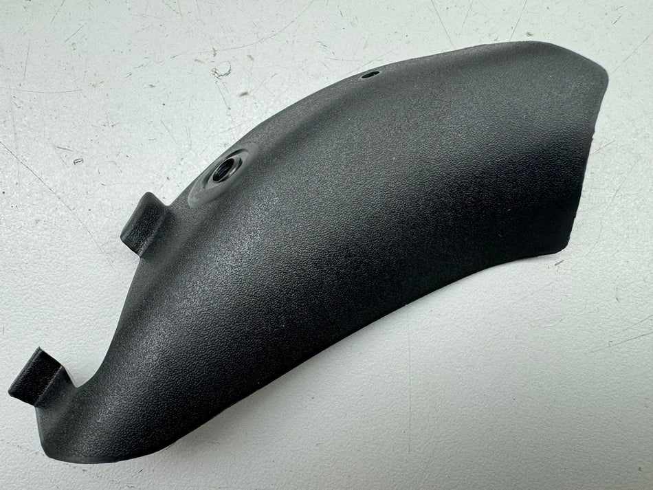 TRIUMPH SPEED TRIPLE 1050 R ABS NN01 Abdeckung innen links Kühler Cover Blende