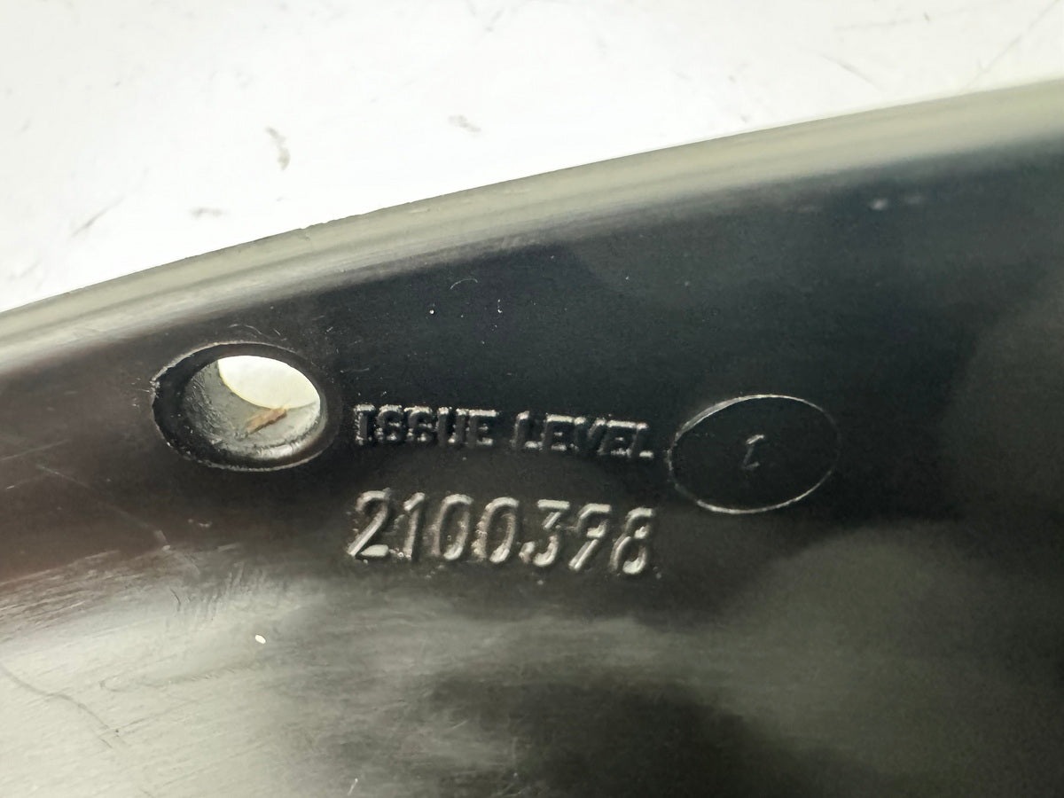 TRIUMPH SPEED TRIPLE 1050 R ABS NN01 Inner left radiator cover panel