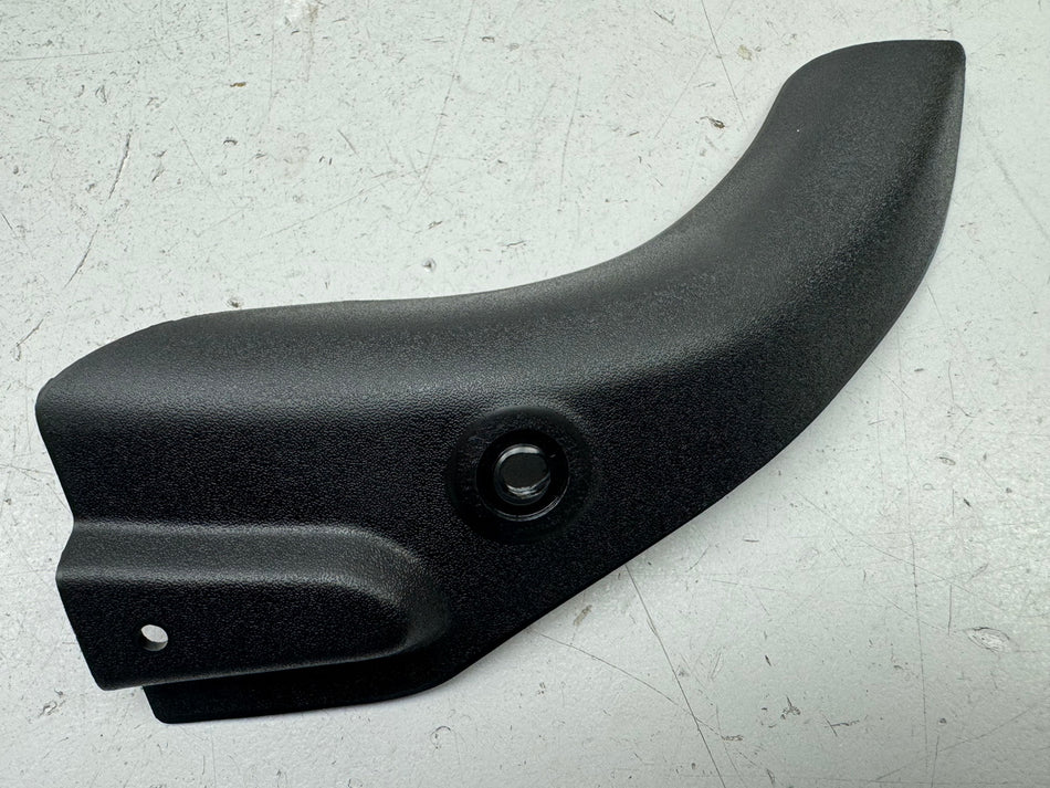 TRIUMPH SPEED TRIPLE 1050 R ABS NN01 Abdeckung innen rechts Kühler Cover Blende