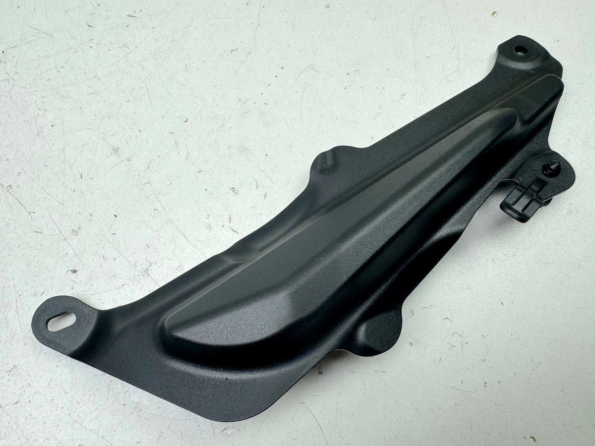 TRIUMPH SPEED TRIPLE 1050 R ABS NN01 Fairing Frame Right Inner Cover