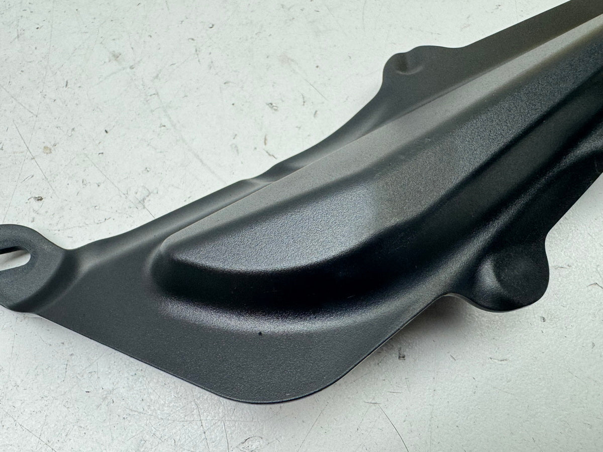 TRIUMPH SPEED TRIPLE 1050 R ABS NN01 Fairing Frame Right Inner Cover