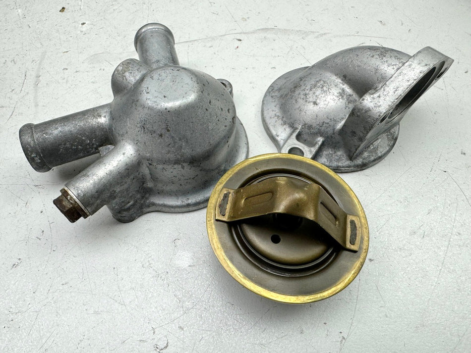 HONDA VT 1100 SC18 Shadow Thermostat Thermostatgehäuse für Kühlkreislauf Kühler