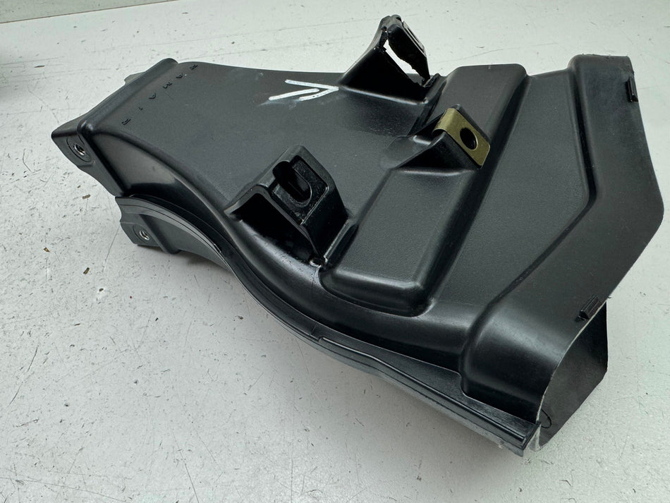 KAWASAKI ZX-10R ZXT00D Conducto de aire Tubo de admisión Ram Air Cubierta del conducto de aire 06-07