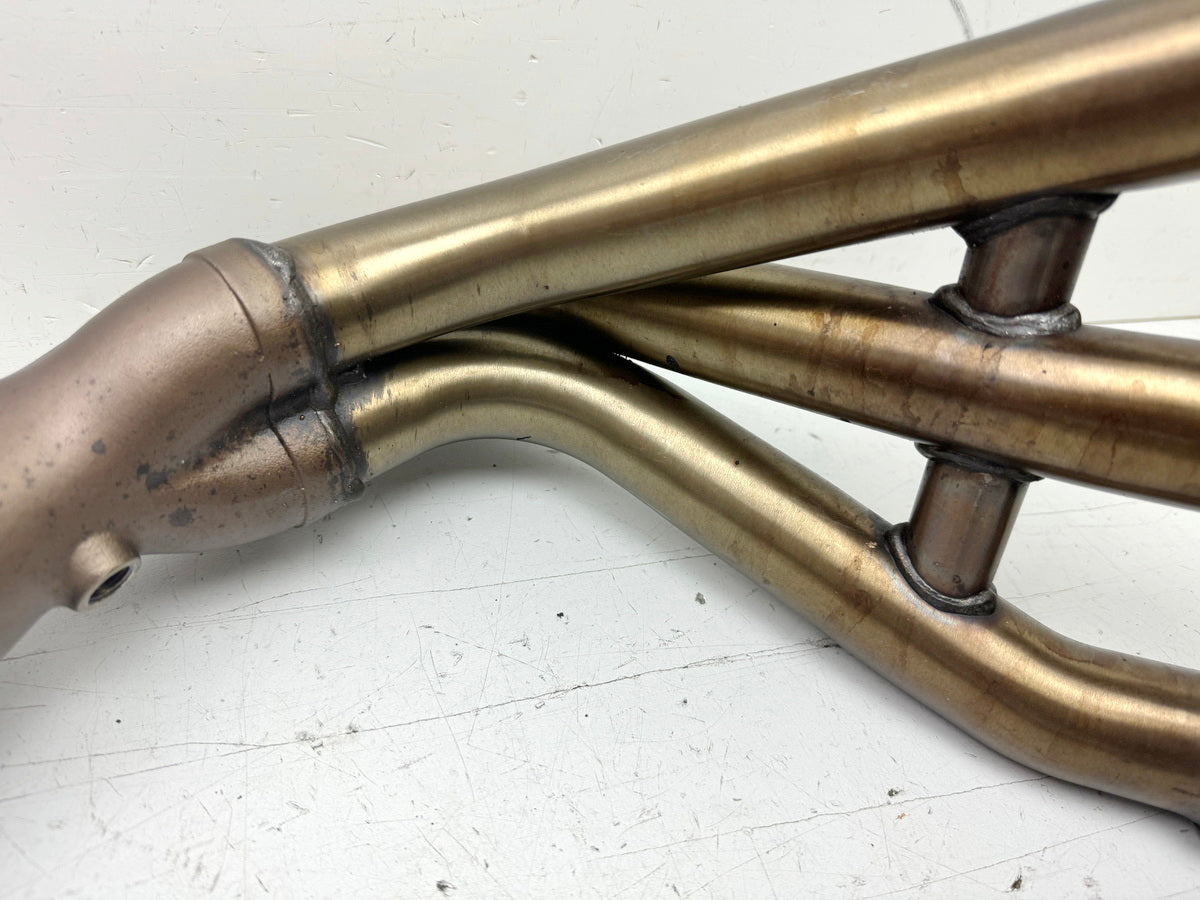 TRIUMPH SPEED TRIPLE 1050 R ABS NN01 Manifold Exhaust Manifold Exhaust Header Exhaust